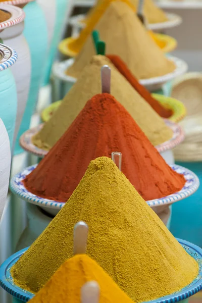 Especias en el mercado Marrakech, Marruecos — Foto de Stock