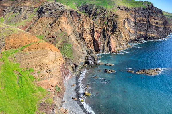 East coast madeira ön? Ponta de sao lourenco — Stockfoto