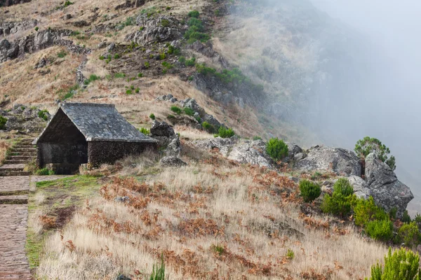 Beautiful mountain trail path near Pico do Arieiro on Madeira island, Portugal — Stock Photo, Image