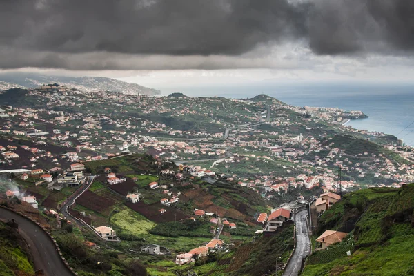 Dorf an der Südküste der Insel Madeira, câmara de lobos - portugal — Stockfoto