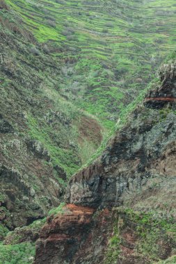 güzel dağlar ve okyanus boaventura, madeira Adası, Portekiz yakınındaki kuzey kıyısında görünümü