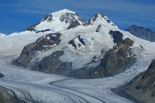 Aletch längsta glaciären i Alperna — Stockfoto