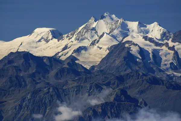 ユングフラウヨッホ、sw ヨーロッパのトップの高山のアルプス山の風景 — ストック写真