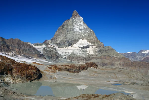 Matterhorn von Zermatt aus gesehen bei Sonnenuntergang, Schweiz — Stockfoto