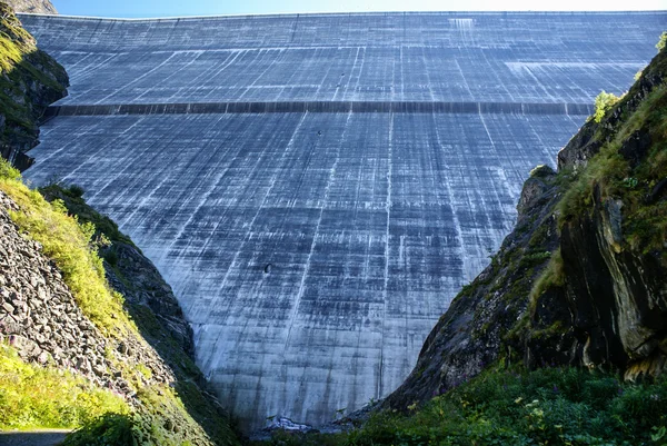 Baraj grand dixence. switzerlanddixence. İsviçre. Göl dix — Stok fotoğraf