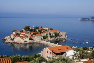 Sveti stefan mı budva, Karadağ'ın yakın bir adacık