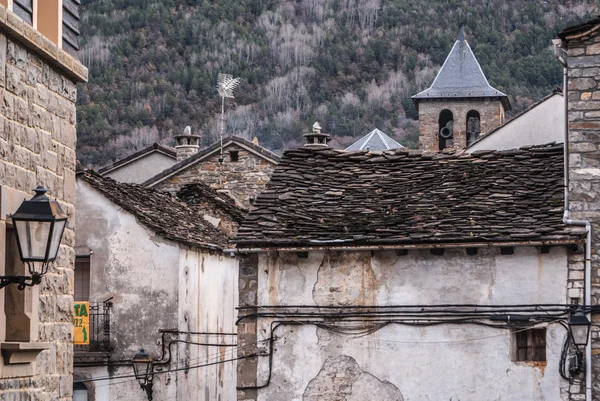 Середньовічні села місті torla в Іспанії pyrinees Арагонський — Stockfoto