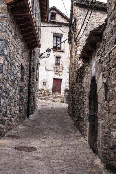 The medieval village of Torla in Spain pyrinees of Aragon — Stock Photo, Image