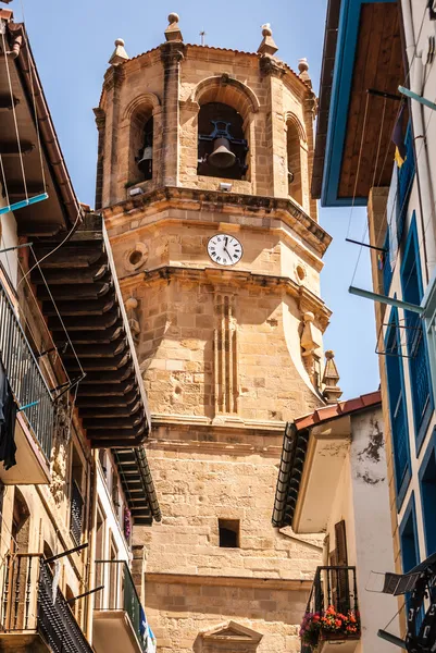 San salvador kerk, getaria (Baskenland) Spanje — Stockfoto