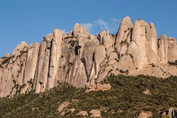 Montserrat mountain, where you can see the Cavall Bernat, the la — Stock Photo, Image