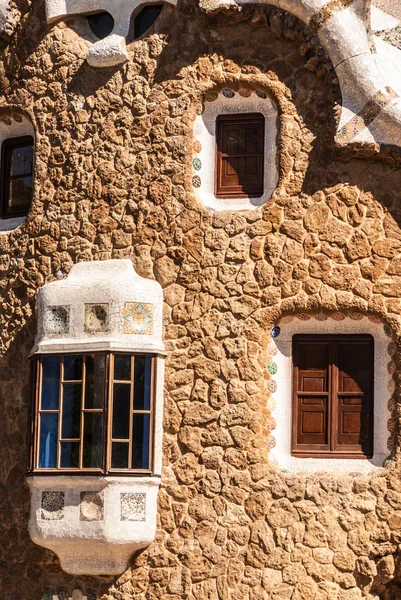 Barcelona park Guell fairy tale mosaic house on entrance — Stock Photo, Image