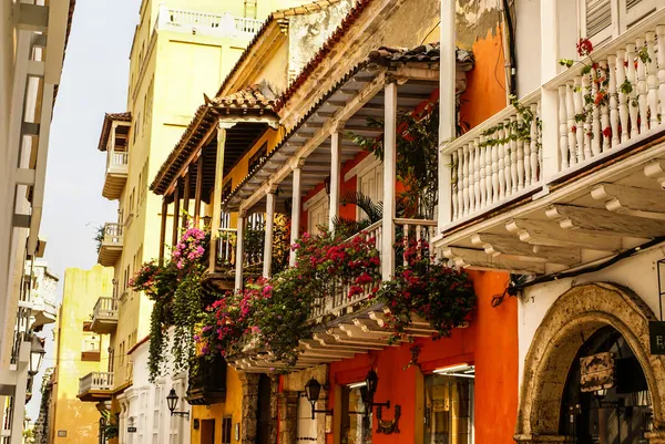 Casa colonial española. Cartagena de Indias, Caribe colombiano —  Fotos de Stock