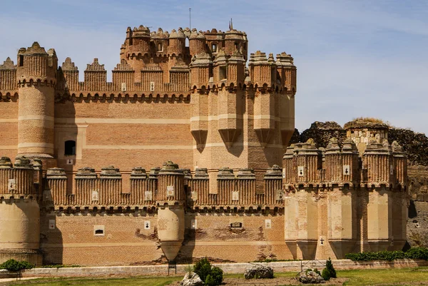 Castello di Coca (Castillo de Coca) è una fortificazione costruita nel — Foto Stock