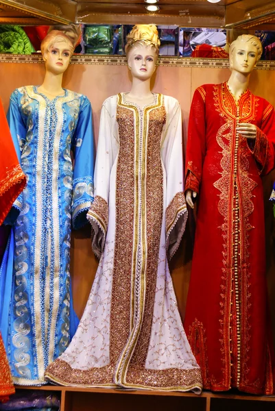 Tienda de recuerdos en la medina de Fez, Marruecos — Foto de Stock