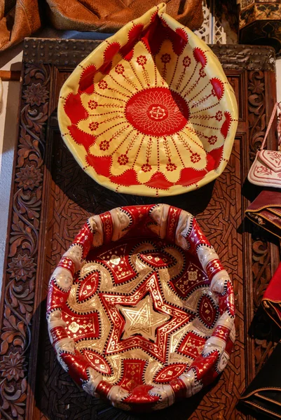 Tienda de recuerdos en la medina de Fez, Marruecos —  Fotos de Stock