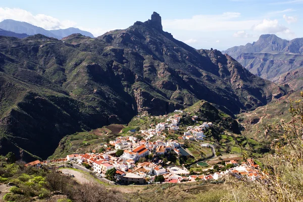 Weergave van roque nublo gran canaria van de Canarische eilanden — Stockfoto