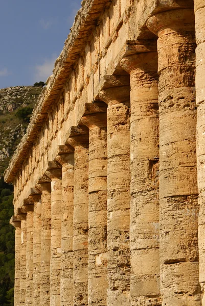 Tempio greco nell'antica città di Segesta, Sicilia — Foto Stock