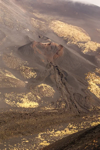 Etna vulkanen kratrar på Sicilien, Italien — Stockfoto