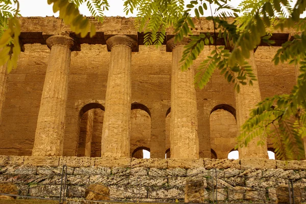 Las ruinas del Templo de Concordia, Valey de templos, Agrigento, S —  Fotos de Stock