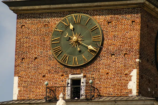 L'église Sainte-Marie au marché de Cracovie en Pologne — Photo