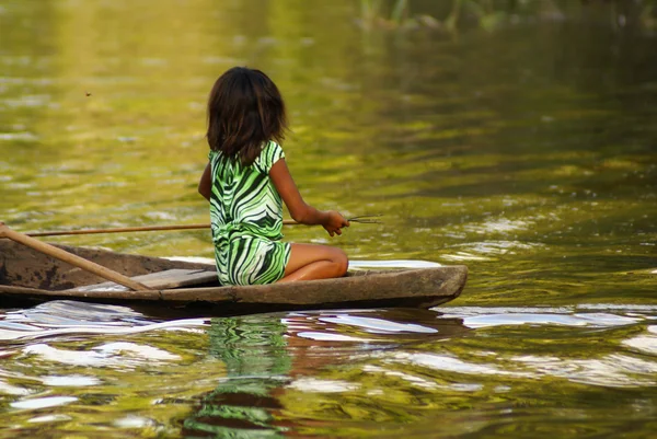 Orilla del río Amazonas — Foto de Stock