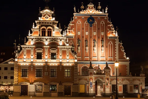 Rygi - stolicy Łotwy. Stare Miasto, "Dom Czarnogłowych" — Zdjęcie stockowe