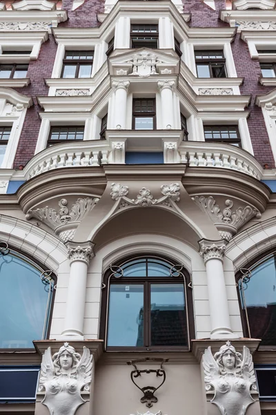 Art Nouveau style in architecture of early XX century in Riga, L — Stock Photo, Image