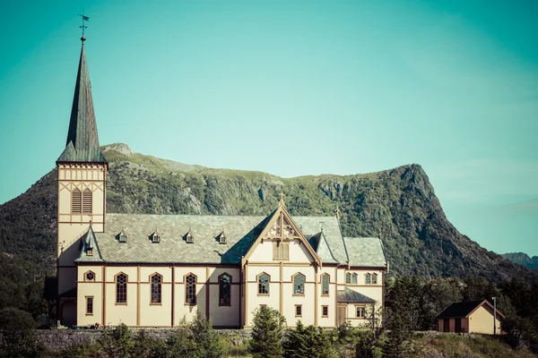 ロフォーテン諸島ノルウェーの vagan 教会 — ストック写真