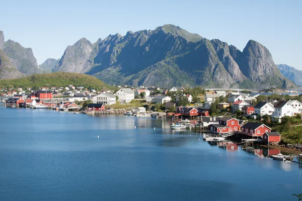 Scenic town of Reine on Lofoten islands in Norway — Stock Photo, Image