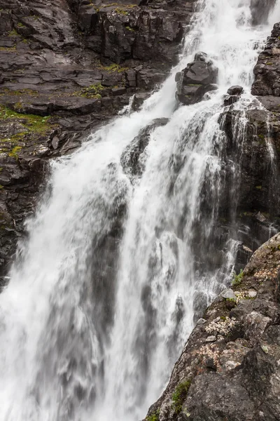 Cascata nella Norvegia settentrionale — Foto Stock