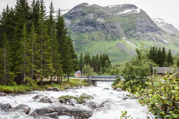 Cachoeira no norte da Noruega — Fotografia de Stock