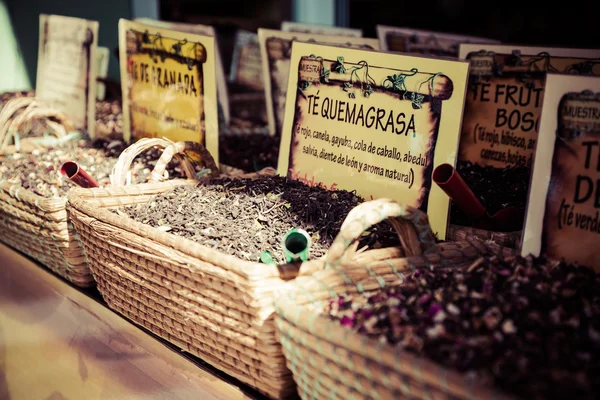 Especiarias Loja no Mercado Oriental em Granada, Espanha — Fotografia de Stock