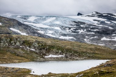 glittertind dağ (jotunheimen nat görülen veobrean Buzulu