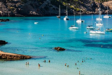 Cala tarida ibiza Plajı san Jose Balear Adaları