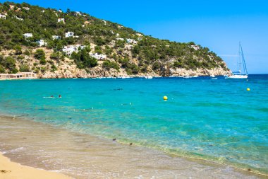 Ibiza cala de sant vicent caleta de san vicente plaj turkuaz 