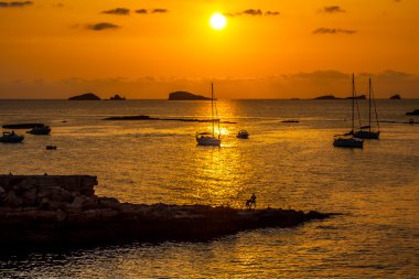 Ibiza cala conta, Ibiza, san antonio yakınındaki güzel gün batımı