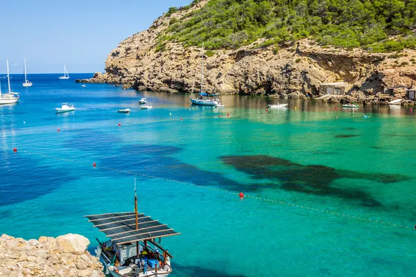 Ibiza Cala Benirras plage à san Joan aux Îles Baléares Espagne Photo De Stock