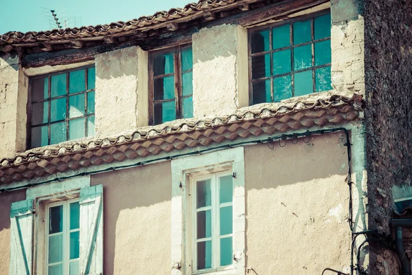 Gordes villaggio medievale nel sud della Francia (Provenza ) — Foto Stock