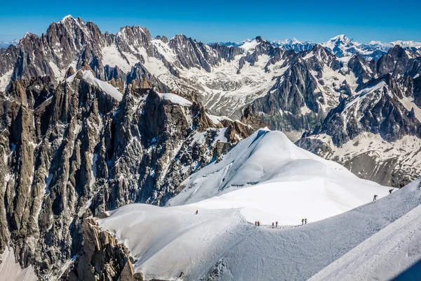 Vista sulle Alpi dall'Aiguille du Midi, Chamonix . — Foto Stock