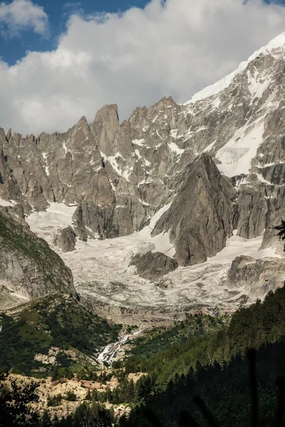 View of Dru Peak in Chamonix, Alps, France — Stock Photo, Image