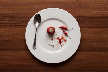 kırmızı biber ile bir tabak Üstten Görünüm