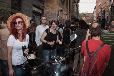 Mayıs günü 2013 Milan'da geçit.
