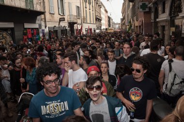 Mayıs günü 2013 Milan'da geçit.