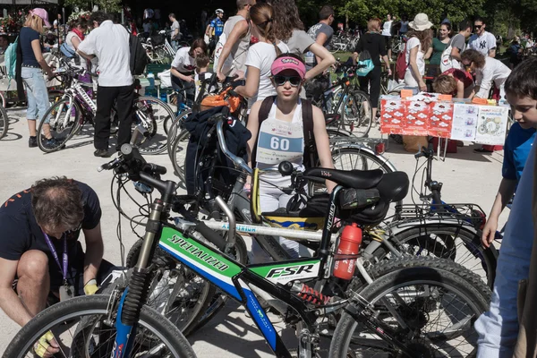 На встрече Cyclopride 2013 в Милане — стоковое фото