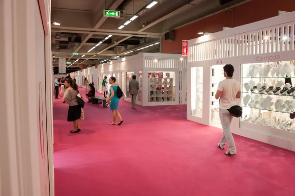 At SposaItalia exhibition 2013 in Milan — Stock Photo, Image