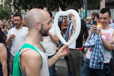 gay pride parade 2013 Milano