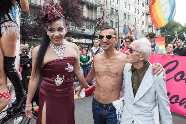 Al gay pride parade 2013 a Milano — Foto Stock