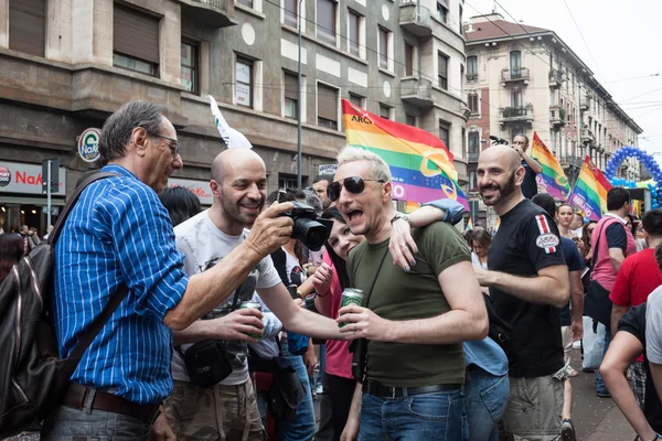 Au défilé gay pride 2013 à Milan — Photo