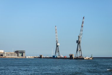 büyük Vinçler Port Cenova, İtalya