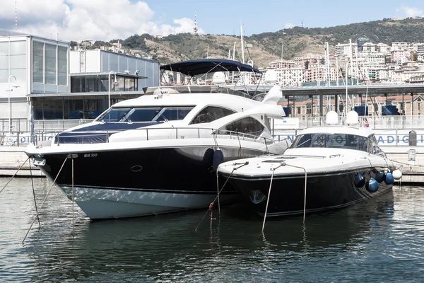 Luxury vessels in the port of Genoa, Italy — Stock Photo, Image